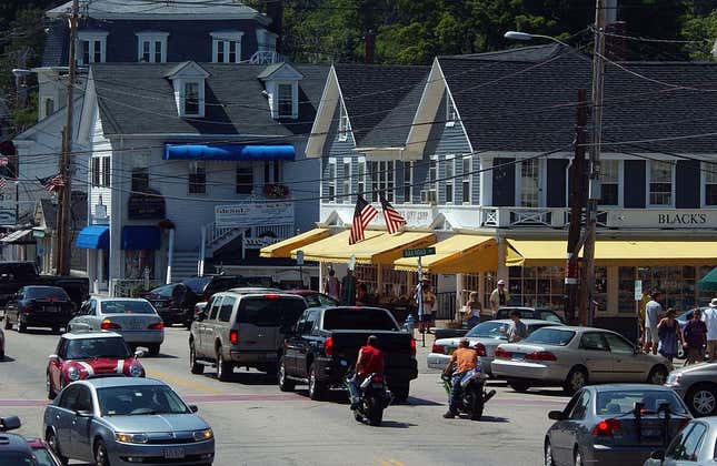 Image for article titled The 5 best states in America for senior workers — and the 5 worst