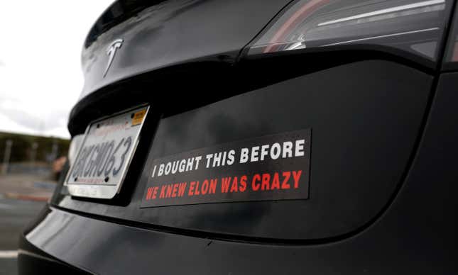 Image for article titled Tesla just dropped below a key threshold in America's biggest EV market