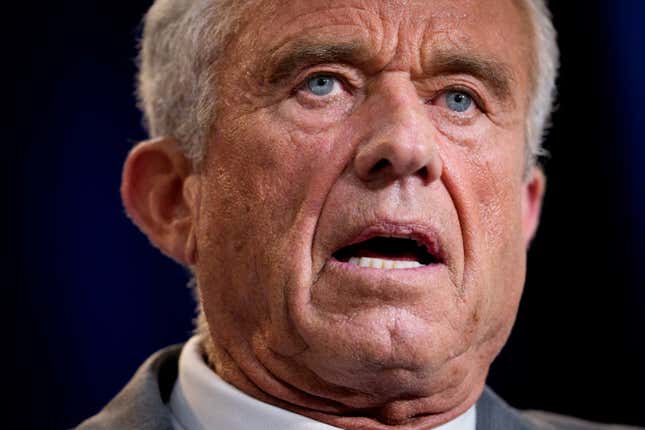 Image for article titled Lucky Charms, Gatorade, Cheetos, and 3 more foods that will get hit by RFK Jr.&#39;s food dye ban